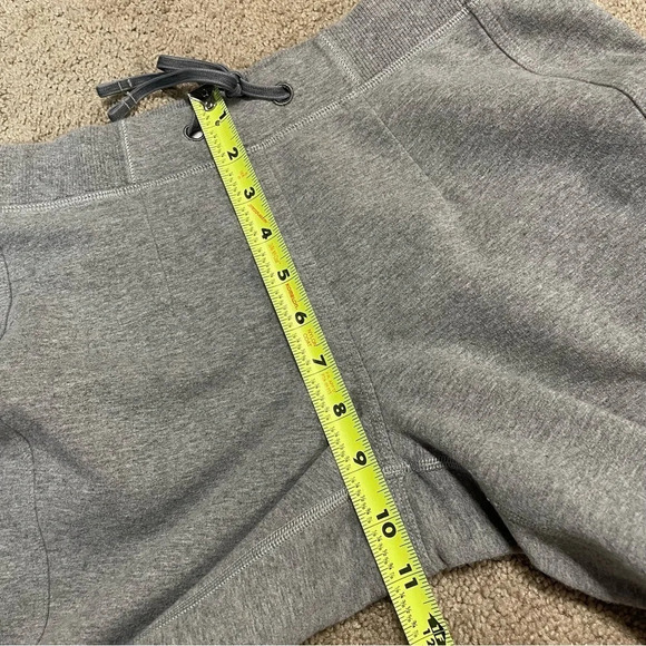 Lululemon sweatpants/joggers casual loungewear athletic - Picture 7 of 11